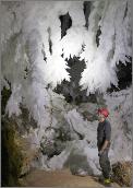 photo of the Chandelier Ballroom in Lechuguilla Cave, New Mexico